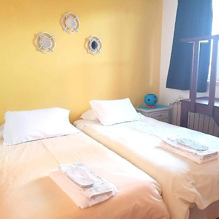 Casa Branca Guest House Фош-ду-Арелью Экстерьер фото